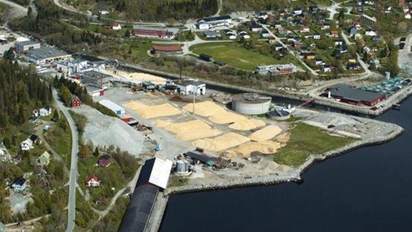 Aerial view of the FollaCell pulp mill. Aerial view of the FollaCell pulp mill.